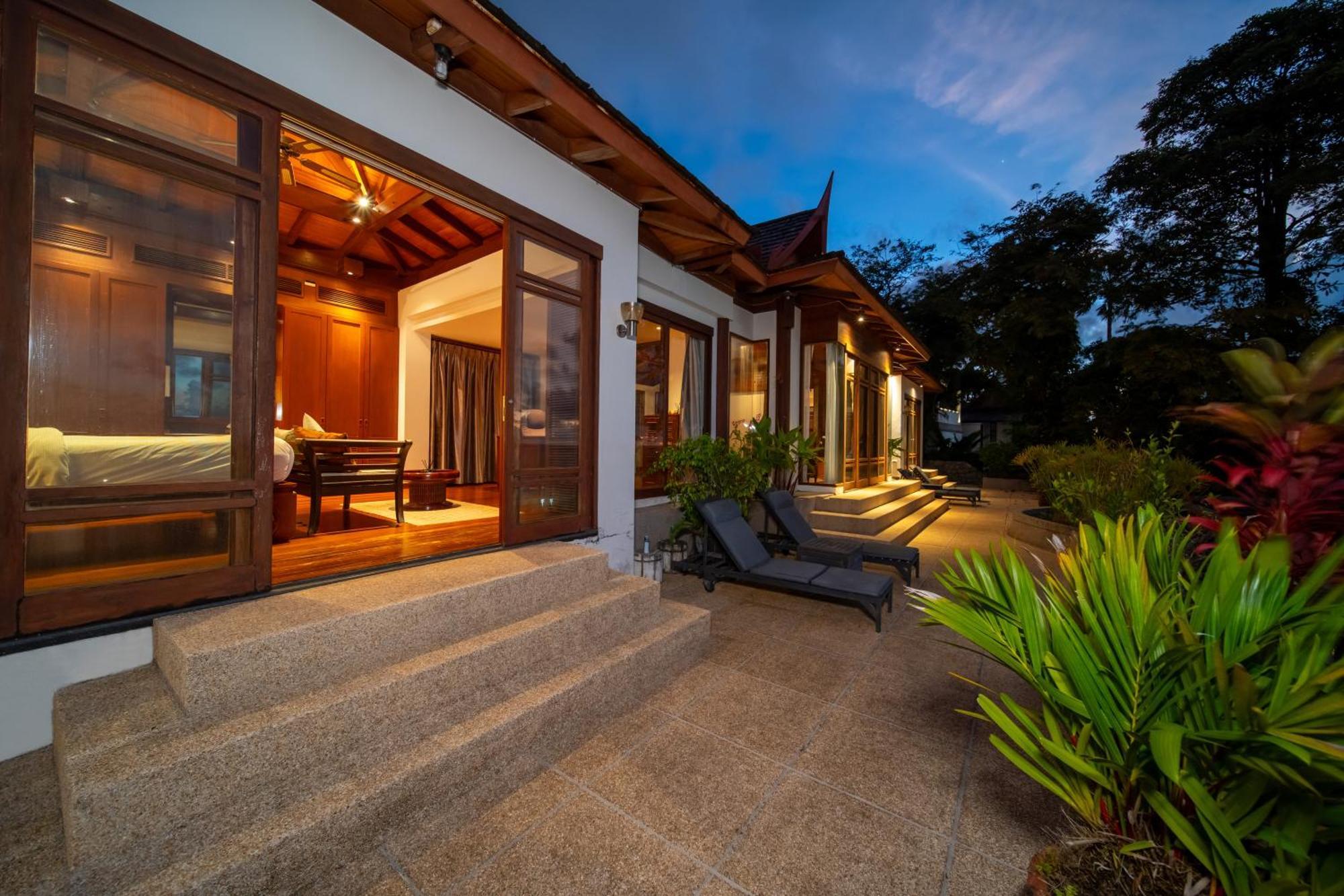 Willa Surin Luxurious 6Br Private Swimming Pool Stunning Sunset Phuket Zewnętrze zdjęcie