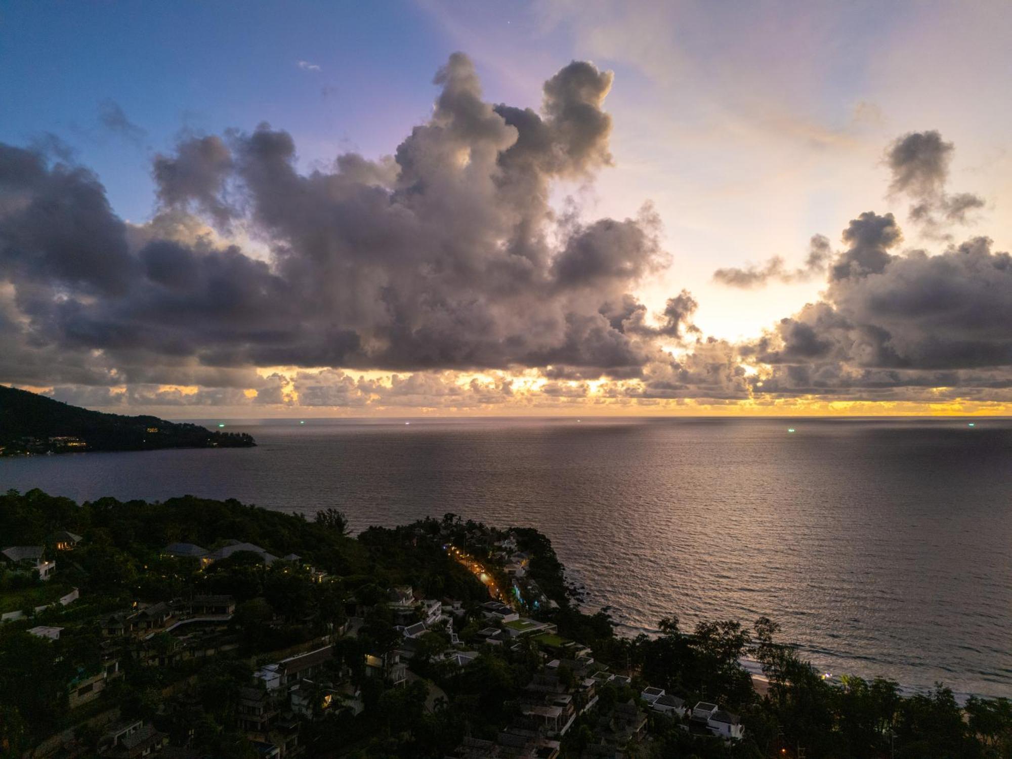 Willa Surin Luxurious 6Br Private Swimming Pool Stunning Sunset Phuket Zewnętrze zdjęcie